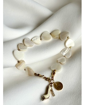 "Pearl Hearts" Bracelet –...
