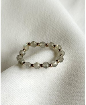 Delicate Ring with Gray...