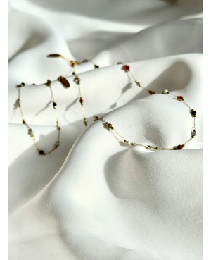 Delicate necklace and...